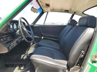 1971 Porsche 911 z VIN 9111100473, wystawiony jako Copart lot #60853765 z przebiegiem 79 342 mil mil oraz Szkoda całkowita • Salvage title. Historia ofert i sprzedaży dostępna na DreamBid. Obrazek 7.