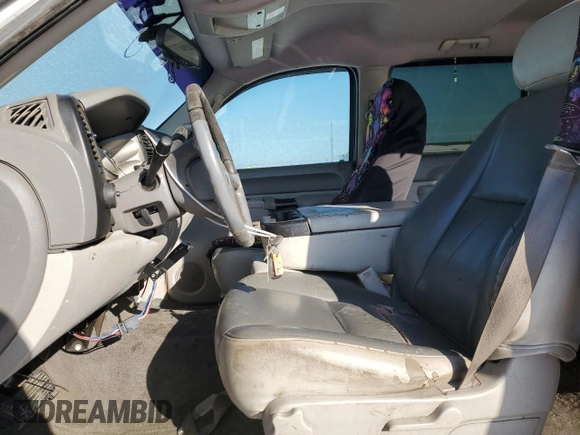 2013 GMC Sierra 1500 with VIN 3GTP1VE70DG331600, listed as a Copart auction lot 43740615 with 153,839 mi miles and Salvage Title. Bid and sale history available at DreamBid. Image 7.