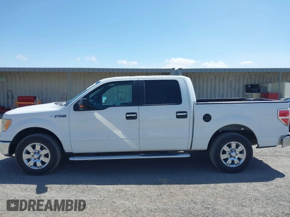 2012 Ford F-150 XL z VIN 1FTFW1CFXCKE36278, wystawiony jako IAAI lot #42098904 z przebiegiem 233 076 mil mil oraz . Historia ofert i sprzedaży dostępna na DreamBid. Obrazek 14.