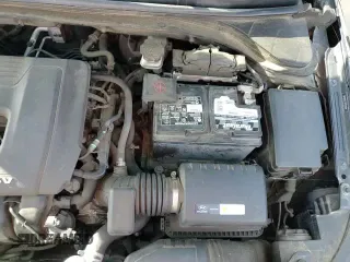 2018 Hyundai Elantra SEL with VIN 5NPD84LF0JH294909, listed as a Copart auction lot 81853365 with 98,611 mi miles and Clean title. Bid and sale history available at DreamBid. Image 13.