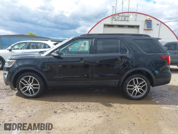 2017 Ford Explorer Sport with VIN 1FM5K8GT2HGC05395, listed as a IAAI auction lot 41358254 with 64,282 mi miles and . Bid and sale history available at carsss.com. Image 14.