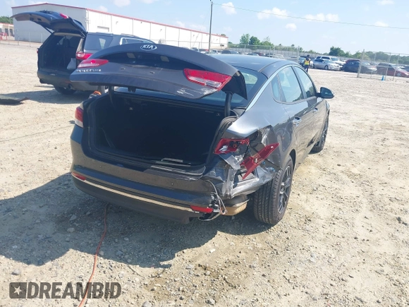 2018 Kia Optima LX z VIN KNAGT4L34J5232346, wystawiony jako IAAI lot #42136524 z przebiegiem 119 977 mil mil oraz . Historia ofert i sprzedaży dostępna na DreamBid. Obrazek 6.