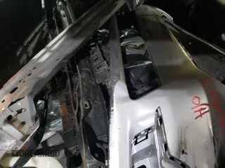 2015 Subaru Impreza 2.0i z VIN JF1GPAA66FG301140, wystawiony jako Copart lot #45355565 z przebiegiem 59 645 mil mil oraz Szkoda całkowita • Salvage title. Historia ofert i sprzedaży dostępna na DreamBid. Obrazek 12.