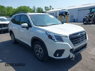 2022 Subaru Forester Premium z VIN JF2SKAEC2NH440274, wystawiony jako IAAI lot #42403496 z przebiegiem 30 634 mil mil oraz . Historia ofert i sprzedaży dostępna na DreamBid. Obrazek 1.