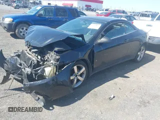 2007 Pontiac G6 GT with VIN 1G2ZH361674190279, listed as a IAAI auction lot 41789837 with 180,988 mi miles. Bid and sale history available at carsss.com. Image 2.