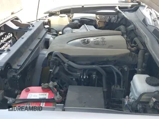 2017 Toyota Tacoma SR5 with VIN 5TFCZ5AN4HX068105, listed as a IAAI auction lot 43204110 with 117,535 mi miles and . Bid and sale history available at DreamBid. Image 20.