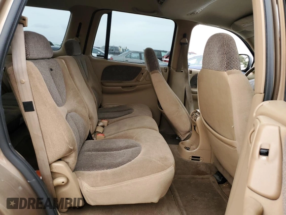 2000 Dodge Durango z VIN 1B4HR28Y4YF187411, wystawiony jako Copart lot #79060184 z przebiegiem 275 571 mil mil oraz Szkoda całkowita • Salvage title. Historia ofert i sprzedaży dostępna na DreamBid. Obrazek 10.
