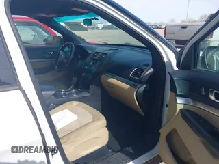 2016 Ford Explorer z VIN 1FM5K7BH4GGB60469, wystawiony jako IAAI lot #42064652 z przebiegiem 152 664 mil mil oraz . Historia ofert i sprzedaży dostępna na DreamBid. Obrazek 5.
