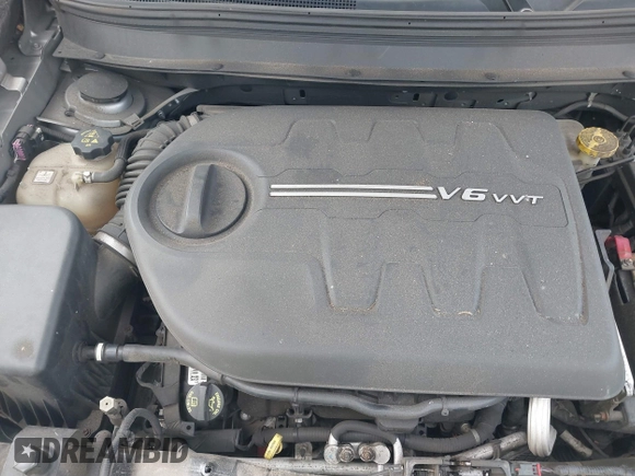 2015 Jeep Cherokee Limited with VIN 1C4PJMDS4FW650454, listed as a IAAI auction lot 42044380 with 123,837 mi miles. Bid and sale history available at carsss.com. Image 10.