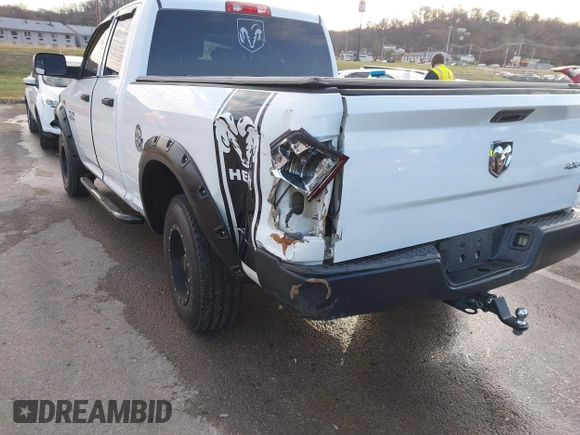 2014 Ram 1500 Express with VIN 1C6RR7FT2ES439193, listed as a IAAI auction lot 41028014 with 92,013 mi miles. Bid and sale history available at carsss.com. Image 6.