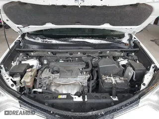 2018 Toyota RAV4 XLE with VIN JTMRFREV6JD222115, listed as a IAAI auction lot 41505367 with 118,126 mi miles. Bid and sale history available at carsss.com. Image 10.