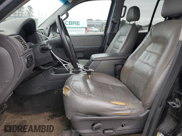 2005 Ford Explorer XLT with VIN 1FMZU63K75UA41491, listed as a Copart auction lot 45318035 with 223,531 mi miles and Salvage title. Bid and sale history available at DreamBid. Image 7.