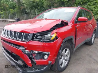 2018 Jeep Compass Latitude with VIN 3C4NJDBB9JT160925, listed as a IAAI auction lot 42301928 with 327,387 mi miles and . Bid and sale history available at DreamBid. Image 17.