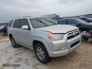 2011 Toyota 4Runner Trail with VIN JTEBU5JR5B5064673, listed as a IAAI auction lot 40554171 with 162,478 mi miles. Bid and sale history available at carsss.com. Image 1.