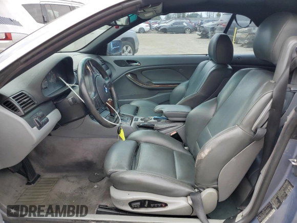 2002 BMW 3 Series 325Ci z VIN WBABS33442PG83768, wystawiony jako Copart lot #54301055 z przebiegiem 171 131 mil mil oraz Szkoda całkowita • Salvage title. Historia ofert i sprzedaży dostępna na DreamBid. Obrazek 7.