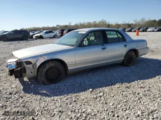 2001 Ford Crown Victoria with VIN 2FAFP73WX1X104907, listed as a Copart auction lot 50045165 with 88,797 mi miles and Salvage Title. Bid and sale history available at carsss.com. Image 1.