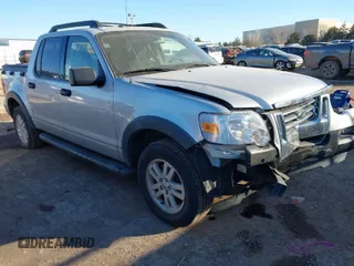 2010 Ford Explorer Sport Trac XLT z VIN 1FMEU3BE6AUF01646, wystawiony jako IAAI lot #41646440 z przebiegiem 58 473 mil mil oraz . Historia ofert i sprzedaży dostępna na DreamBid. Obrazek 1.