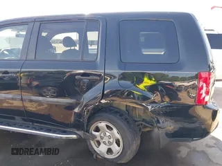 2015 Honda Pilot LX with VIN 5FNYF3H29FB016474, listed as a IAAI auction lot 41976782 with 200,692 mi miles and . Bid and sale history available at carsss.com. Image 6.