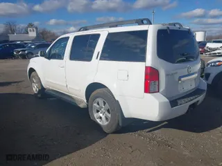 2012 Nissan Pathfinder SV with VIN 5N1AR1NB9CC619107, listed as a IAAI auction lot 41741053 with 141,952 mi miles. Bid and sale history available at carsss.com. Image 3.