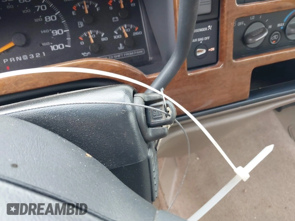 1998 Chevrolet Silverado 1500 with VIN 2GBEC19R1W1179817, listed as a IAAI auction lot 41724150 with 59,833 mi miles and . Bid and sale history available at DreamBid. Image 11.