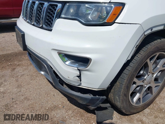 2020 Jeep Grand Cherokee Limited with VIN 1C4RJEBG3LC392194, listed as a IAAI auction lot 41832430 with 154,250 mi miles and . Bid and sale history available at DreamBid. Image 17.