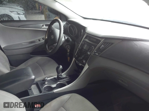 2011 Hyundai Sonata GLS with VIN 5NPEB4AC1BH241975, listed as a IAAI auction lot 42243194 with 224,825 mi miles and . Bid and sale history available at DreamBid. Image 5.