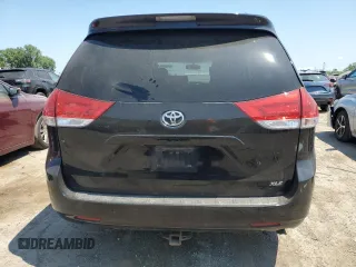 2013 Toyota Sienna XLE AAS с VIN 5TDYK3DC1DS349139, выставлен на аукционе Copart как лот 64239914 с пробегом 127 874 миль миль и Списание • Salvage title. История ставок и продаж доступна на DreamBid. Изображение 6.