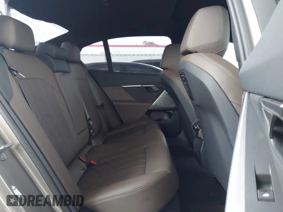 2024 BMW i5 eDrive40 with VIN WBY33FK06RCR97424, listed as a IAAI auction lot 42173284 with 18,645 mi miles and . Bid and sale history available at DreamBid. Image 8.