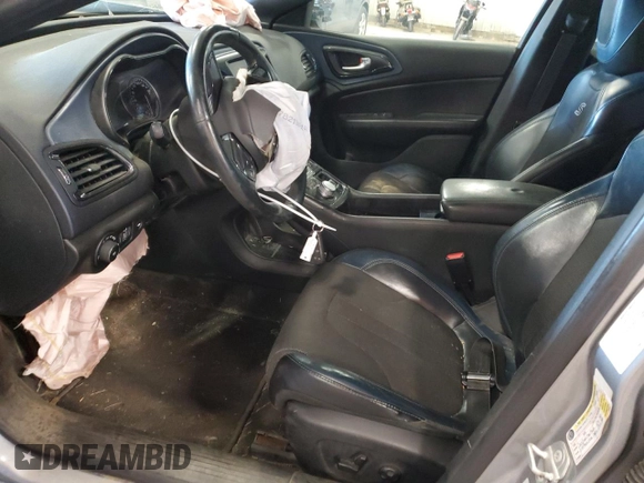 2015 Chrysler 200 S with VIN 1C3CCCBG7FN711906, listed as a Copart auction lot 70370874 with 102,033 mi miles and Clean Title. Bid and sale history available at DreamBid. Image 7.