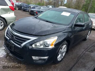 2013 Nissan Altima 2.5 SL with VIN 1N4AL3AP6DC120548, listed as a IAAI auction lot 41948141 with 257,801 mi miles. Bid and sale history available at carsss.com. Image 17.