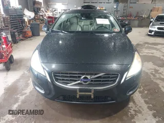 2012 Volvo S60 T6 with VIN YV1902FHXC2055428, listed as a IAAI auction lot 41978951 with 136,146 mi miles. Bid and sale history available at carsss.com. Image 12.