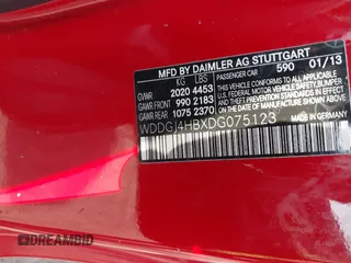 2013 Mercedes-Benz C 250 z VIN WDDGJ4HBXDG075123, wystawiony jako IAAI lot #40342097 z przebiegiem 129 156 mil mil oraz . Historia ofert i sprzedaży dostępna na DreamBid. Obrazek 9.