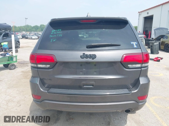 2018 Jeep Grand Cherokee Laredo E with VIN 1C4RJFAG7JC294905, listed as a IAAI auction lot 42452977 with 75,916 mi miles and . Bid and sale history available at DreamBid. Image 16.