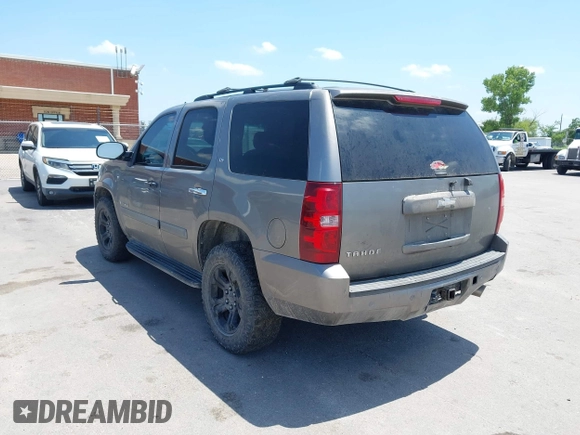 2008 Chevrolet Tahoe 1LT with VIN 1GNFC13008R259055, listed as a IAAI auction lot 42515431 with 277,877 mi miles and . Bid and sale history available at DreamBid. Image 3.