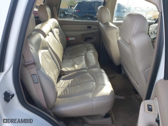 2001 Chevrolet Tahoe LS with VIN 1GNEK13T91R134375, listed as a IAAI auction lot 41846749 with 163,440 mi miles. Bid and sale history available at carsss.com. Image 8.