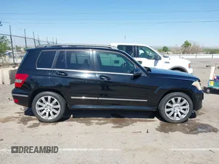 2012 Mercedes-Benz GLK 350 z VIN WDCGG8HB9CF797133, wystawiony jako IAAI lot #42162128 z przebiegiem 227 972 mil mil oraz . Historia ofert i sprzedaży dostępna na DreamBid. Obrazek 13.