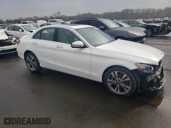 2018 Mercedes-Benz C 300 with VIN 55SWF4KB7JU281262, listed as a Copart auction lot 50634605 with 75,079 mi miles and Salvage Title. Bid and sale history available at DreamBid. Image 4.