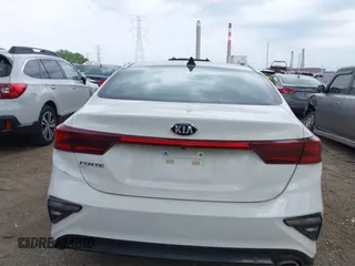 2020 Kia Forte LXS z VIN 3KPF24ADXLE241539, wystawiony jako IAAI lot #42224285 z przebiegiem 115 291 mil mil oraz . Historia ofert i sprzedaży dostępna na DreamBid. Obrazek 17.