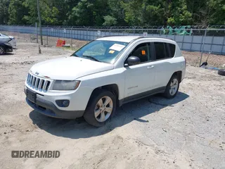 2016 Jeep Compass Sport с VIN 1C4NJCBA0GD569119, выставлен на аукционе IAAI как лот 42585329 с пробегом Не указан миль и . История ставок и продаж доступна на DreamBid. Изображение 2.