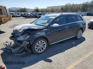 2017 Volkswagen Golf S z VIN 3VWH17AU1HM509787, wystawiony jako Copart lot #49877115 z przebiegiem 71 770 mil mil oraz Szkoda całkowita • Salvage title. Historia ofert i sprzedaży dostępna na DreamBid. Obrazek 1.