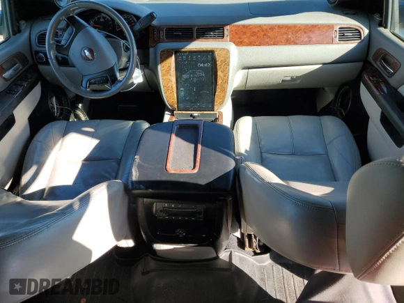 2010 Chevrolet Suburban LT with VIN 1GNUCJE05AR199994, listed as a Copart auction lot 44370655 with 167,356 mi miles and Salvage Title. Bid and sale history available at carsss.com. Image 8.