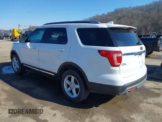 2016 Ford Explorer XLT with VIN 1FM5K8DH7GGB84932, listed as a IAAI auction lot 41748978 with 147,608 mi miles and . Bid and sale history available at carsss.com. Image 3.