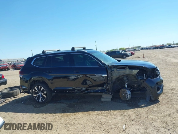 2024 Volkswagen Atlas SEL Premium R-Line с VIN 1V2FR2CA6RC522304, выставлен на аукционе IAAI как лот 41738078 с пробегом 24 626 миль миль и . История ставок и продаж доступна на DreamBid. Изображение 14.