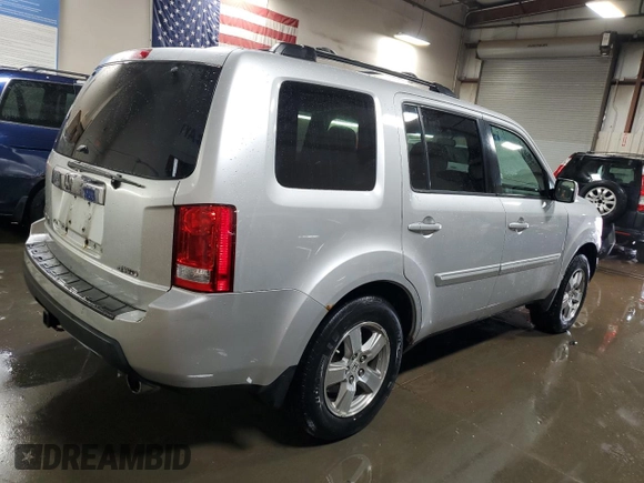 2009 Honda Pilot EX with VIN 5FNYF48439B044802, listed as a Copart auction lot 51503475 with 139,021 mi miles and Salvage Title. Bid and sale history available at DreamBid. Image 3.