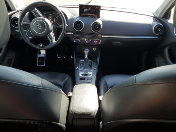 2015 Audi A3 Premium Plus z VIN WAUCCGFF0F1000976, wystawiony jako Copart lot #46308725 z przebiegiem 67 111 mil mil oraz Szkoda całkowita • Salvage title. Historia ofert i sprzedaży dostępna na DreamBid. Obrazek 8.