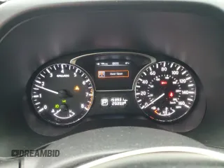 2013 Nissan Pathfinder SV z VIN 5N1AR2MM8DC607248, wystawiony jako Copart lot #53570505 z przebiegiem 153 931 mil mil oraz Nie do naprawy • Non repairable. Historia ofert i sprzedaży dostępna na DreamBid. Obrazek 9.