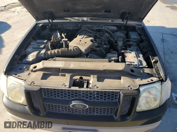 2001 Ford Explorer Sport с VIN 1FMYU60E61UC82558, выставлен на аукционе Copart как лот 81159674 с пробегом Не указан миль и Чистый • Clean title. История ставок и продаж доступна на DreamBid. Изображение 11.