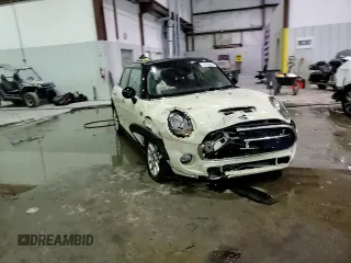 2018 MINI Hardtop 4 Door Cooper S z VIN WMWXU3C5XJ2F50470, wystawiony jako Copart lot #41575815 z przebiegiem 42 418 mil mil oraz Szkoda całkowita • Salvage title. Historia ofert i sprzedaży dostępna na DreamBid. Obrazek 11.