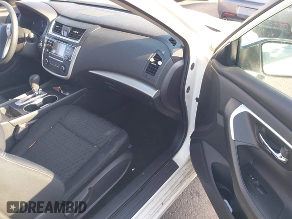 2016 Nissan Altima S with VIN 1N4AL3AP9GN355504, listed as a IAAI auction lot 42631887 with 122,957 mi miles and . Bid and sale history available at DreamBid. Image 5.