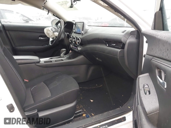 2021 Nissan Sentra SV with VIN 3N1AB8CV2MY306555, listed as a IAAI auction lot 41717581 with 63,198 mi miles and . Bid and sale history available at DreamBid. Image 5.